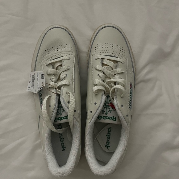 Reebok Women's Club C 85 Vintage Sneaker - Picture 8 of 8